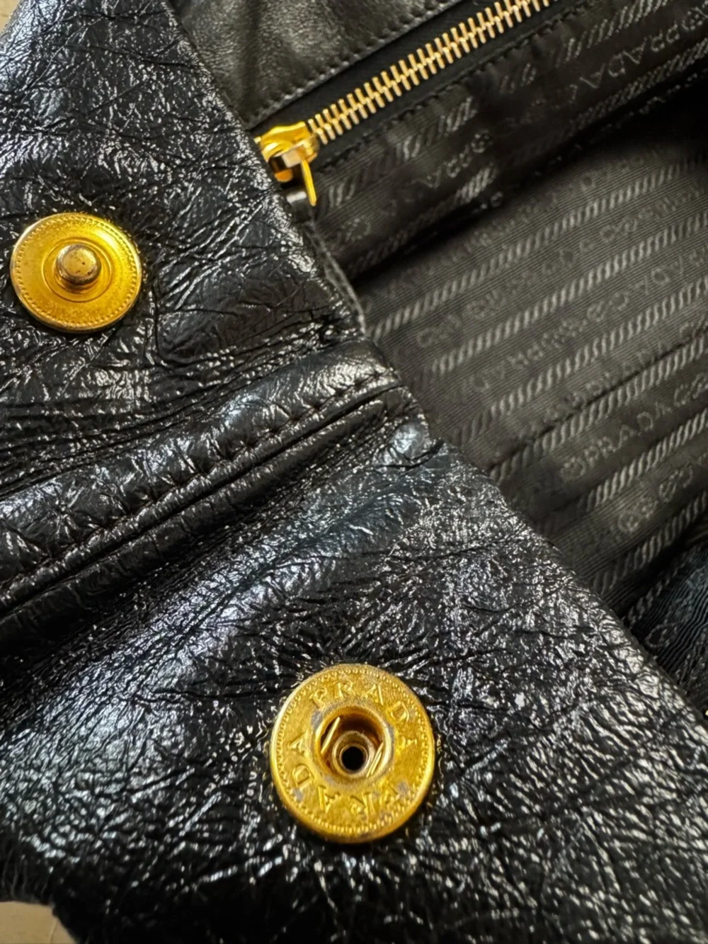 PRADA Ribbon Handbag Tote Black Patent with COA & Dust Bag VTG Medium 9x11x6 - Picture 10 of 17